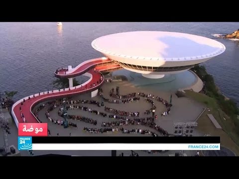 شاهد عروض أزياء جديدة وتتماشي مع الموضة