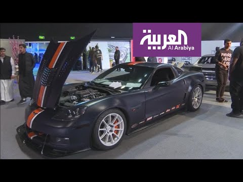 سيارات كلاسيكية للبيع في معرض الرياض للسيارات