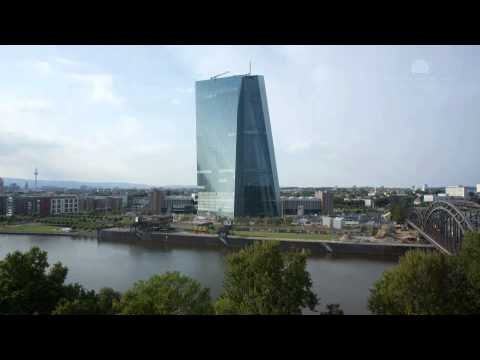 البنك المركزي الأوروبي يتألق في المدينة